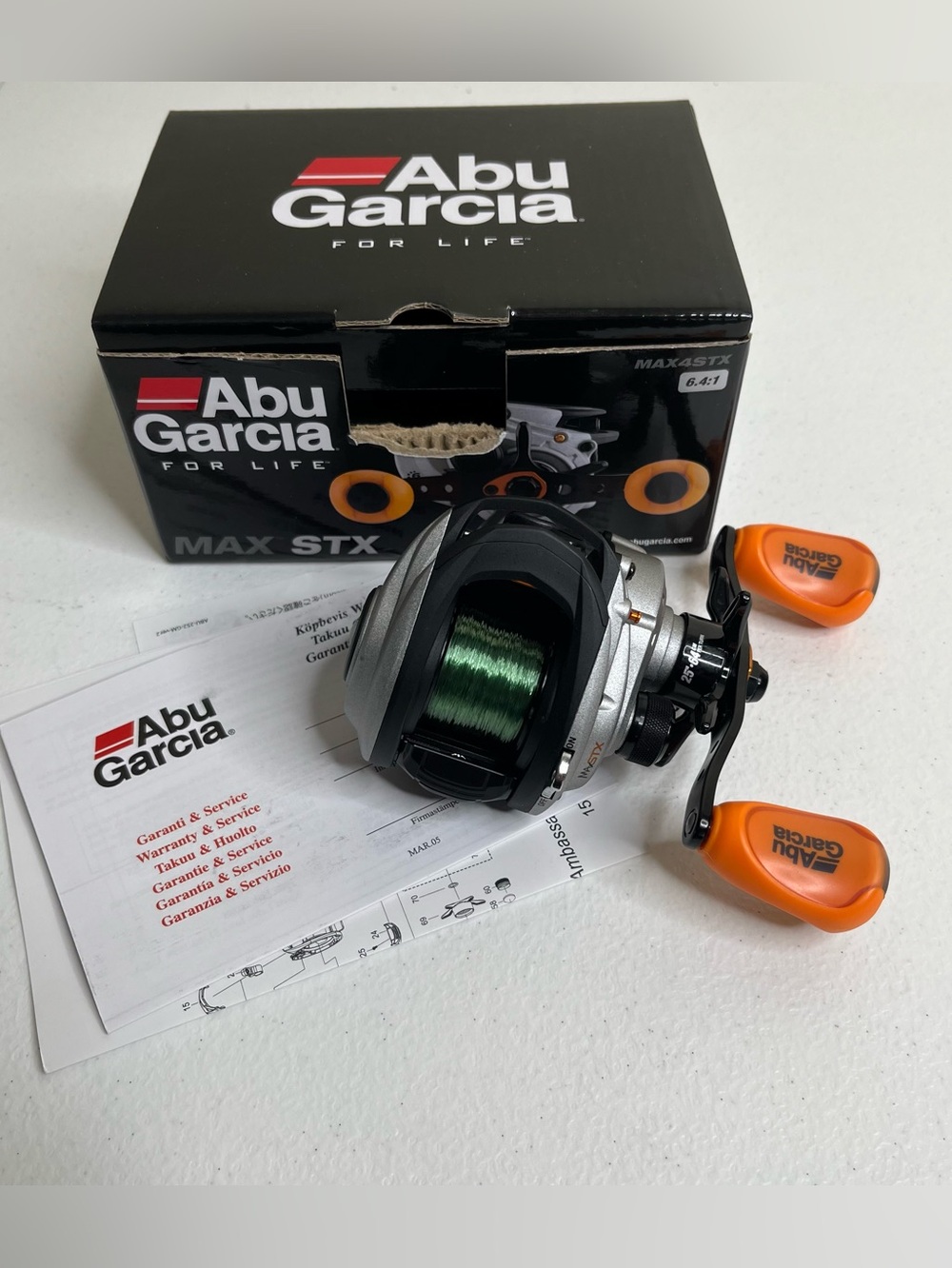 Abu Garcia Max STX Baitcast Fishing Reel Right Hand Retrieve Spooled 6.4:1 Ratio